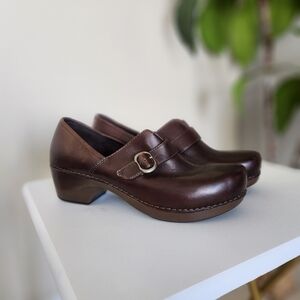 NEW Dansko Women's Browm Leather Comfort Shoes Size 42
